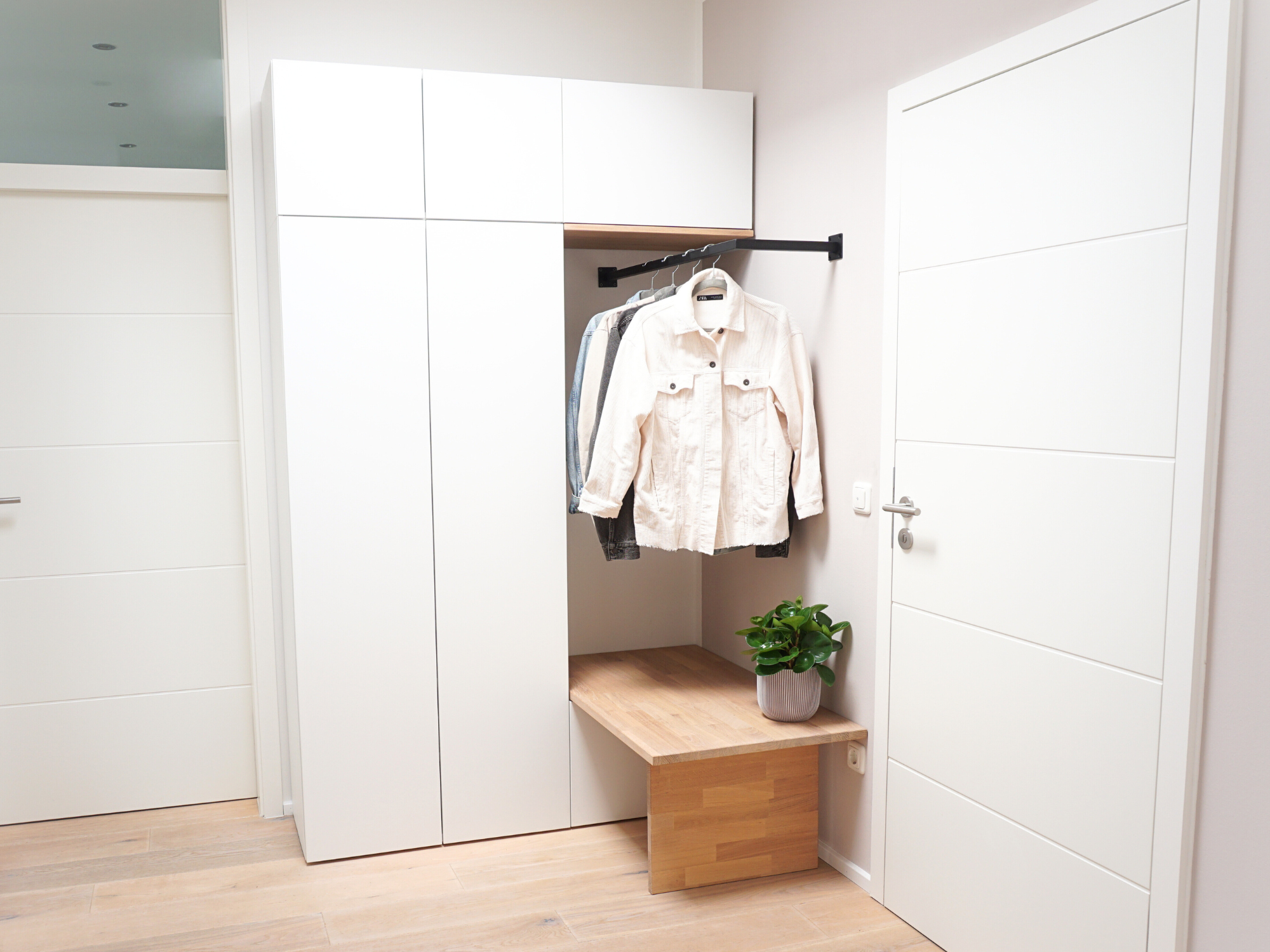 IKEA Hack - Platsa Schrank wird zur Garderobe