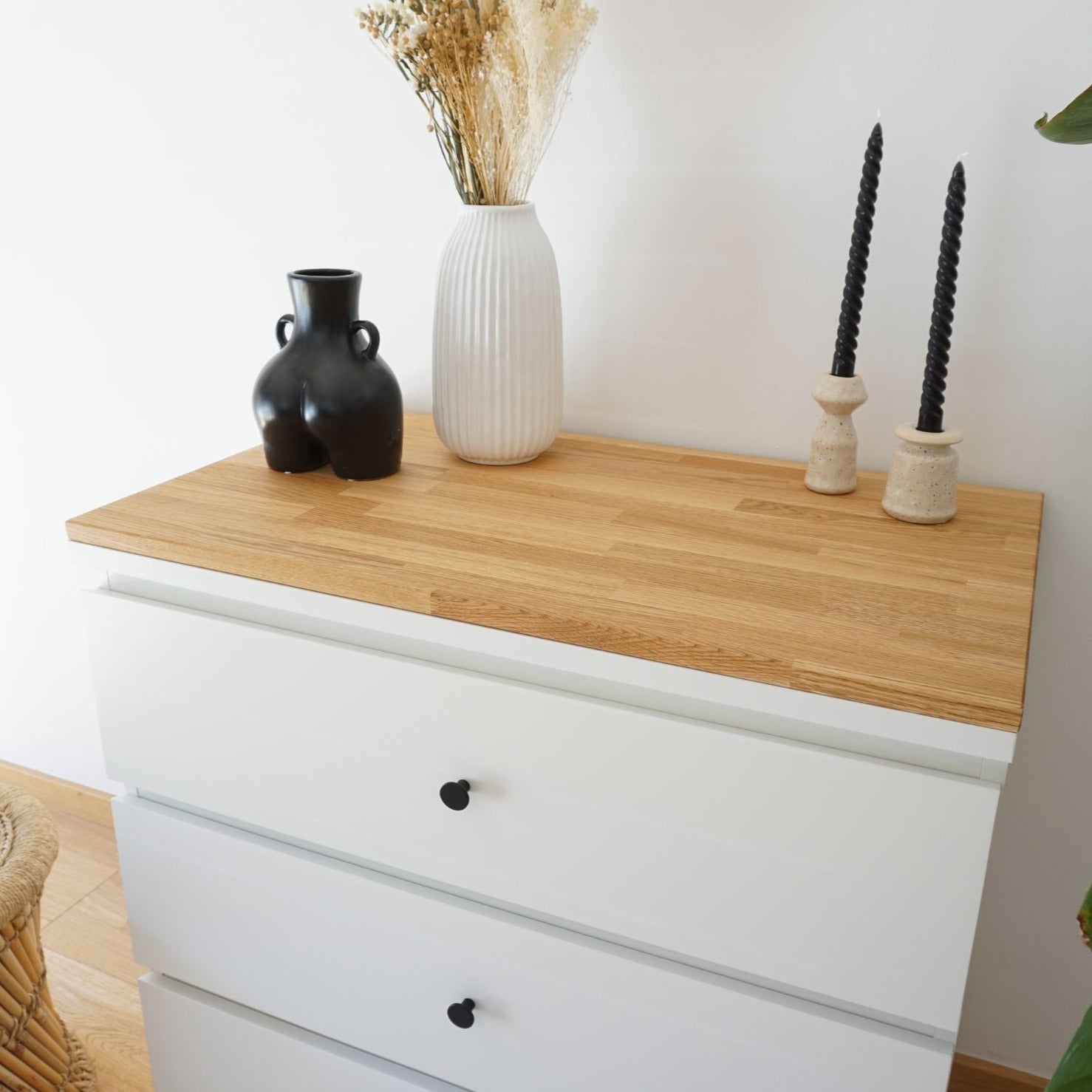Ikea Malm Kommode mit Deckplatte Eiche 19 mm, Bild mit Deko