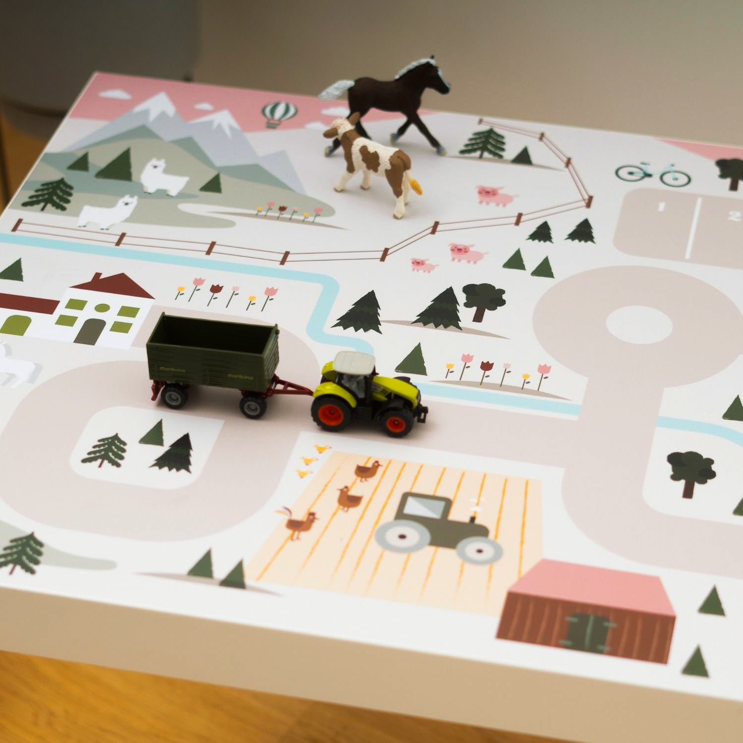 Klebefolie Spielstraße Land rosa für Ikea Lack Tisch, Detail 1