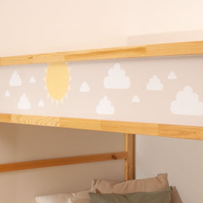 Klebefolie Ikea Kura Kinderbett mit Sonne und Wolken, Detail